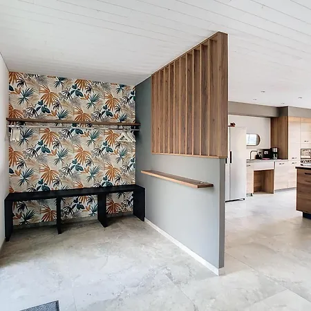 Au Vent Des Collines