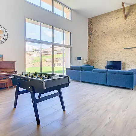 Au Vent Des Collines Les Épesses