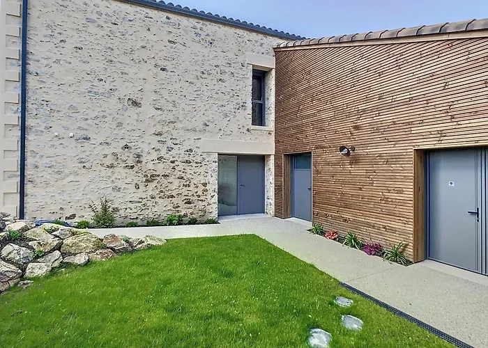 Au Vent Des Collines Hébergement de vacances