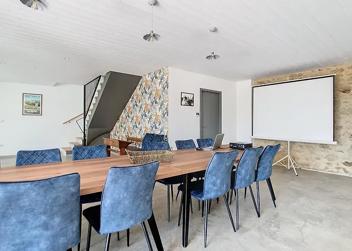 Au Vent Des Collines Hébergement de vacances