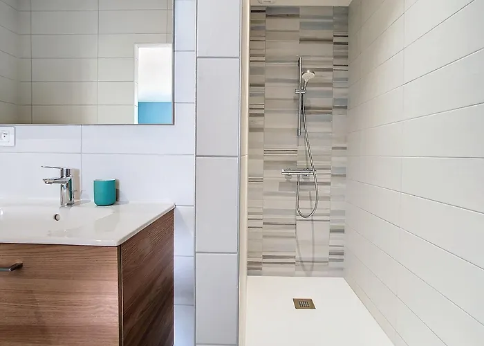 Au Vent Des Collines